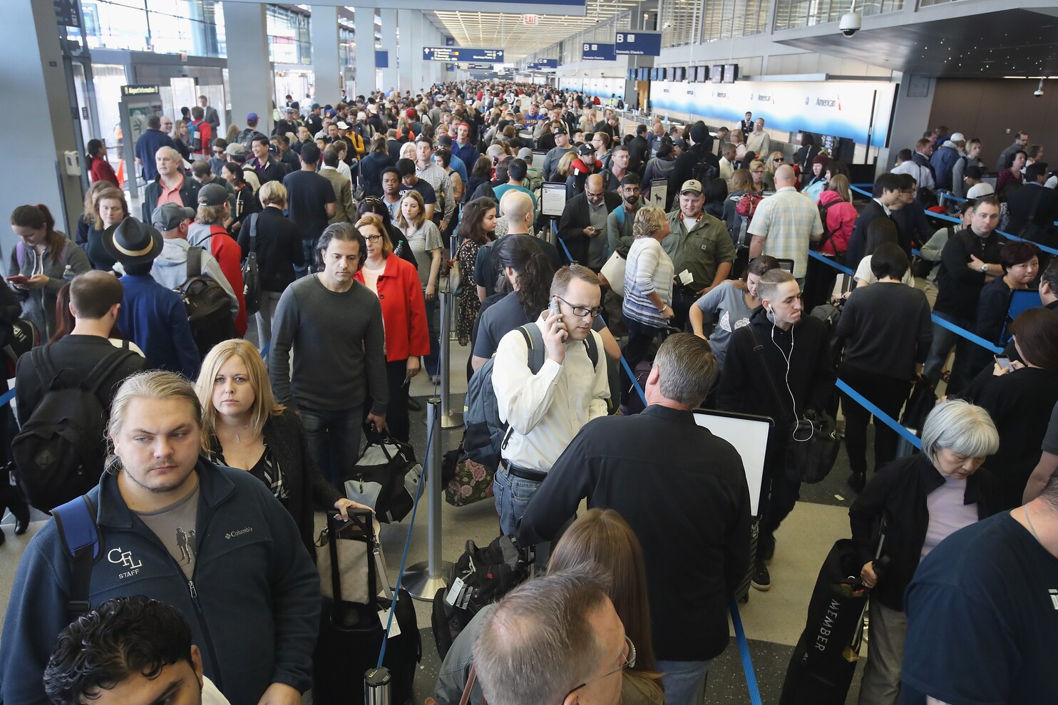 how-celebrities-avoid-long-lines-at-the-airport-like-success