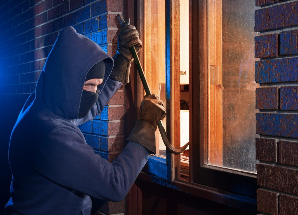 House break in by burglar