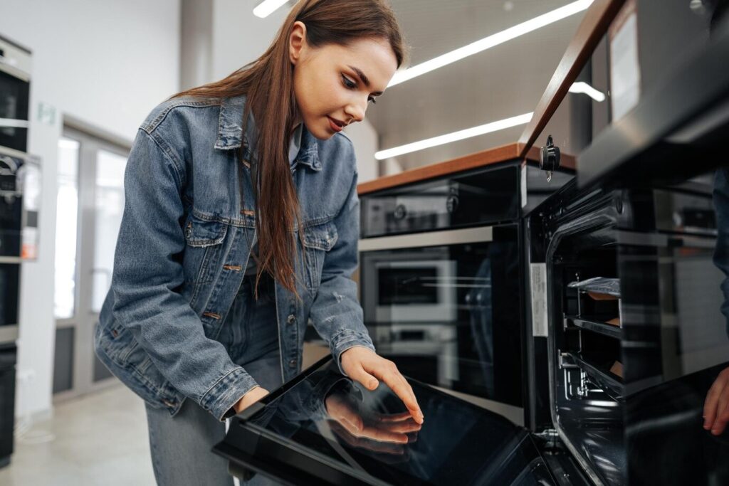 oven self-cleaning